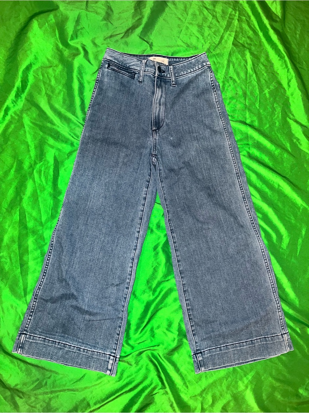 Madewell Wide-Leg High-Rise Cropped Jeans in Blue Wash size 24P
